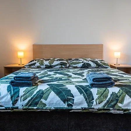 Xlsuite Comfort * Πιεστάνυ